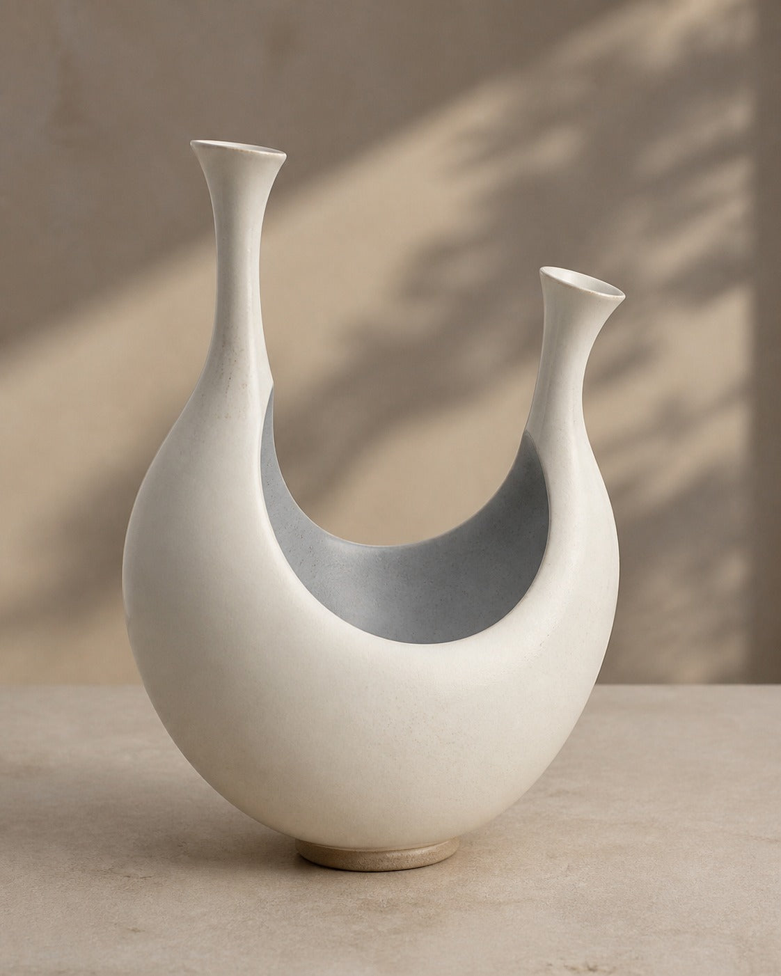 Coveintra Moonwell Split Ceramic Vase